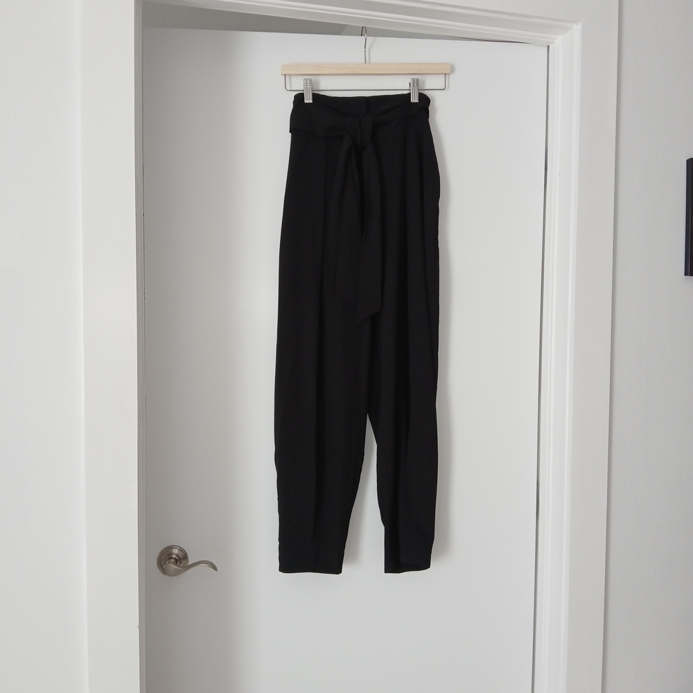 Express Black Paperbag Waist Tie Straight-Leg Pants NWT